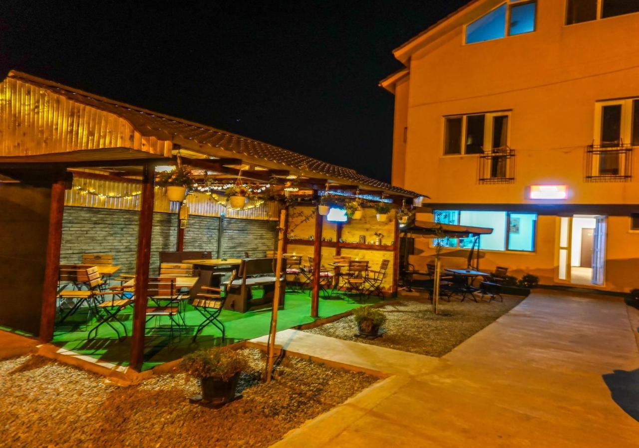 Casa El Greco Hotel Costinesti Exterior photo